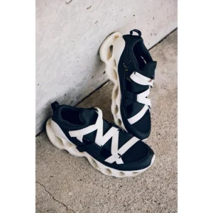 wave rider 10 unisex shoes