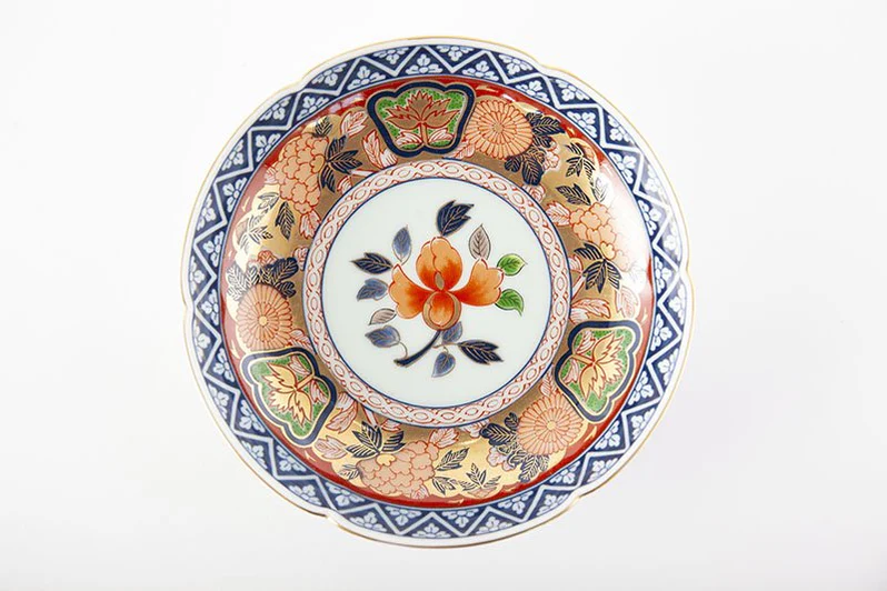 gokunishiki kinsai koimari style japanese plate gokunishiki kinsai koimari style japanese plate