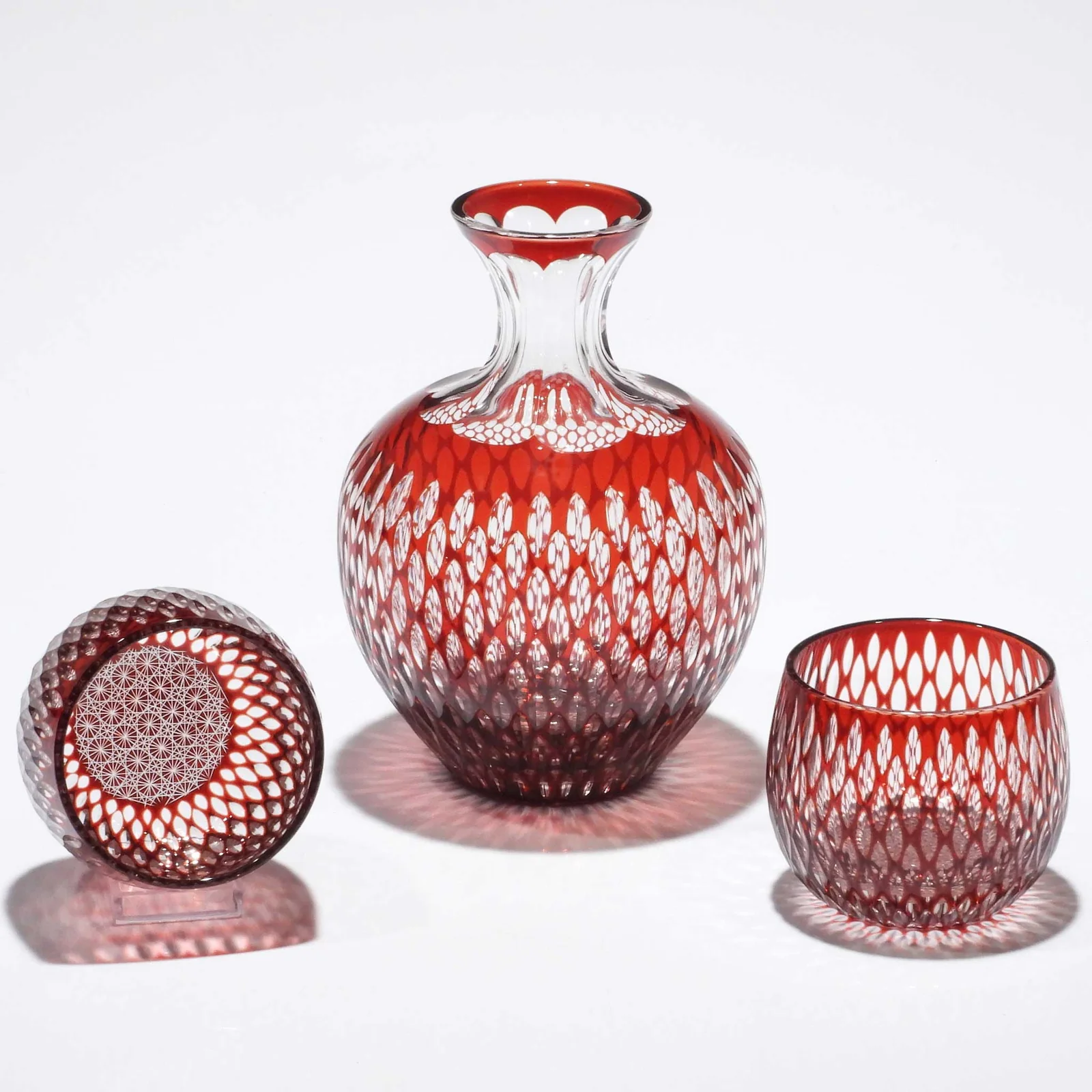 edo kiriko “kome tsunagi” sake set grape edo kiriko “kome tsunagi” sake set grape