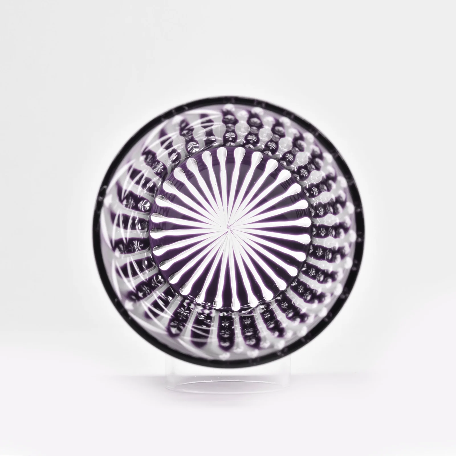 edo kiriko “kome tsunagi” sake glass grape edo kiriko “kome tsunagi” sake glass grape
