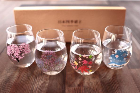 thermochromic free glass “four seasons” 4pc set (color changes with cool) thermochromic free glass “four seasons” 4pc set (color changes with cool)