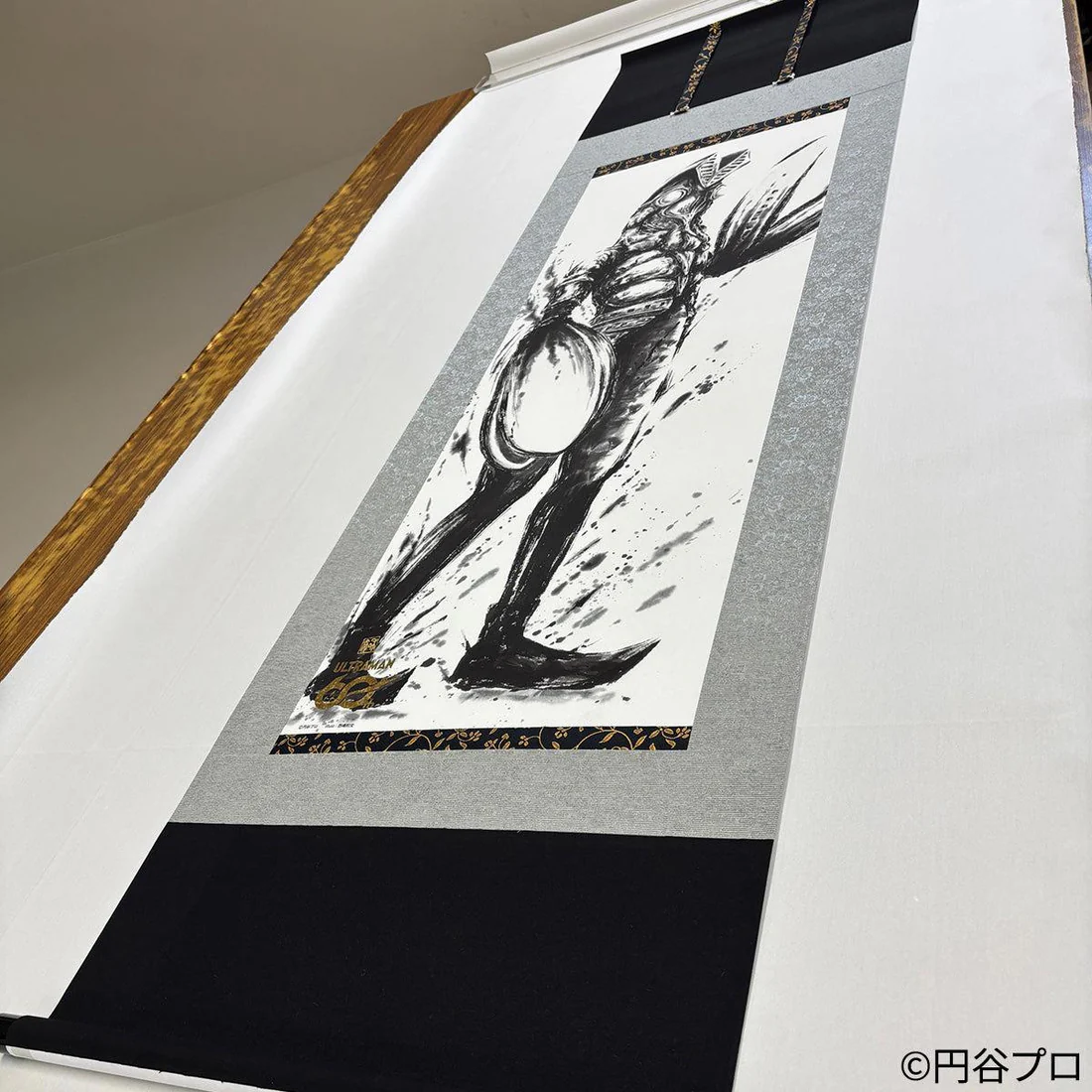 “alien baltan 60th anniversary” hanging scroll “alien baltan 60th anniversary” hanging scroll