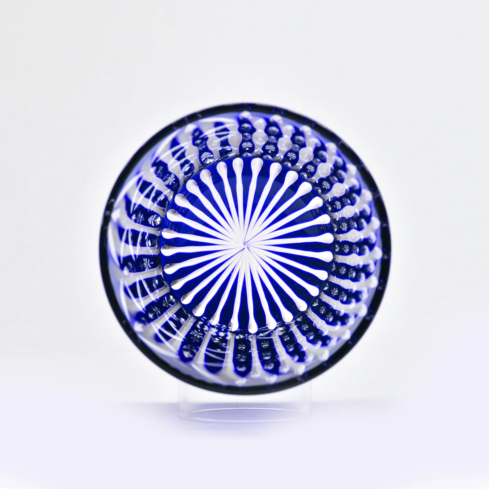 edo kiriko “kome tsunagi” sake glass grape edo kiriko “kome tsunagi” sake glass grape