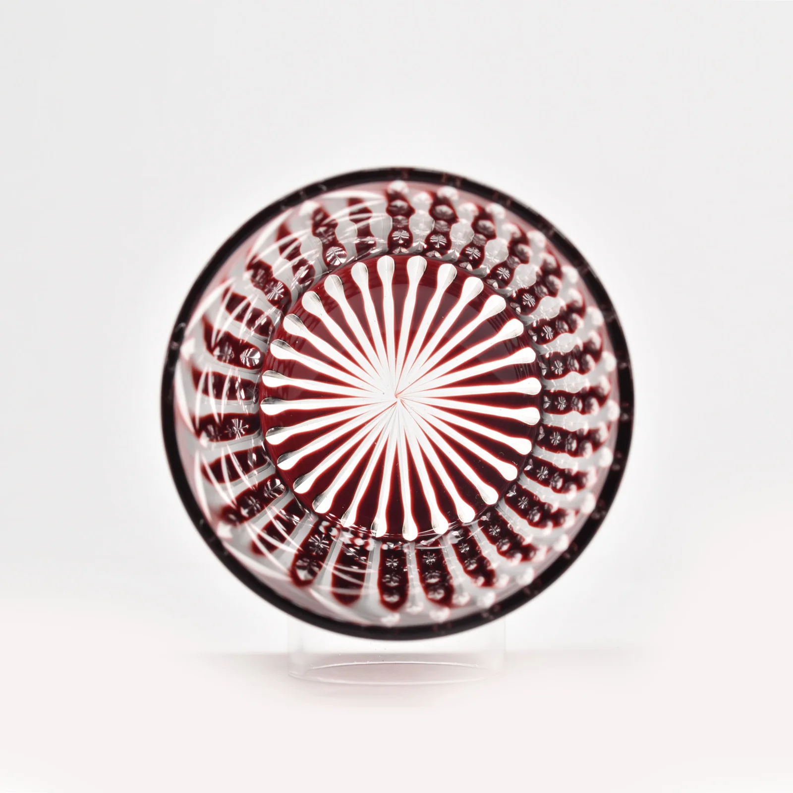 edo kiriko “kome tsunagi” sake glass grape edo kiriko “kome tsunagi” sake glass grape